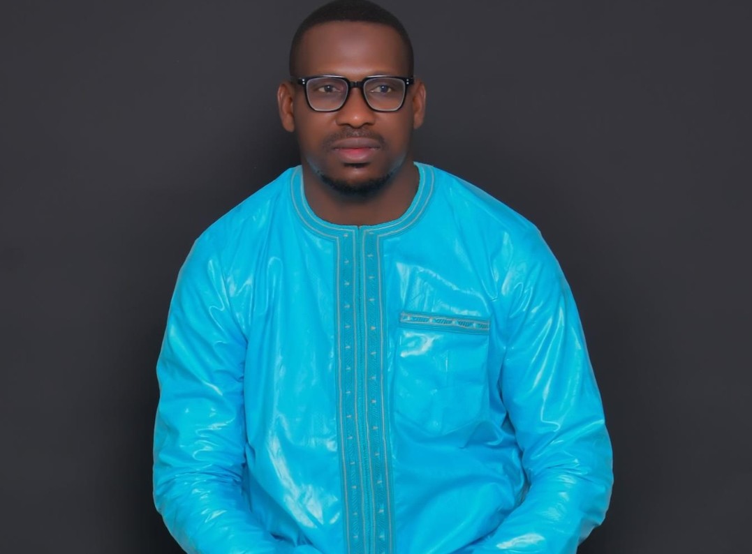 Amadou Bakary Coulibaly sort « Voix et Vécu », son premier recueil de poèmes