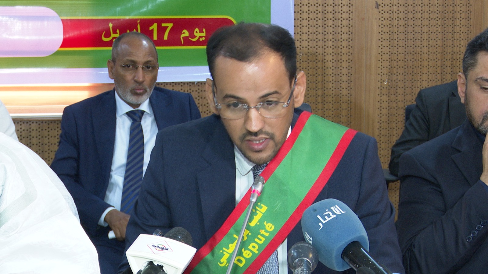 Un groupe parlementaire visite les centres de détention de migrants à Nouakchott