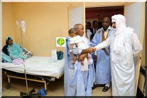 Le Chef de l'Etat visite l'hôpital Cheikh Zayed de Nouakchott