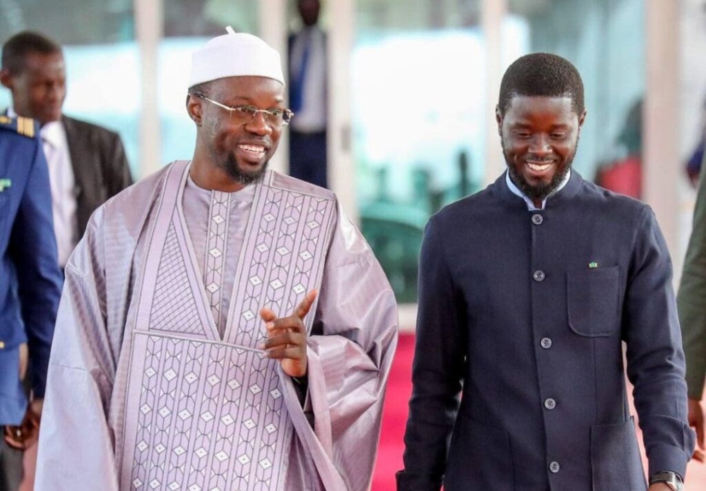Sénégal : Diomaye apaise les tensions avec le PASTEF