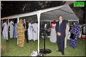 Rupture collective de jeûne à l'ambassade des Etats-Unis en Mauritanie [PhotoReportage]
