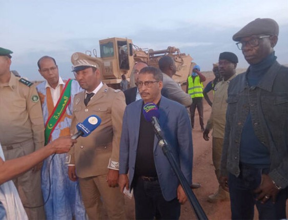 Le ministre de l’Équipement et des Transports inspecte les travaux au niveau de l’axe routier Monguel- Sawatta