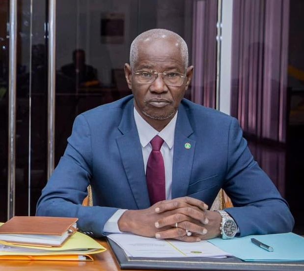 Le ministre de l’Habitat appelle à accélérer le rythme des travaux afin d’assurer l’achèvement des projets avant la fin de l’année 2025