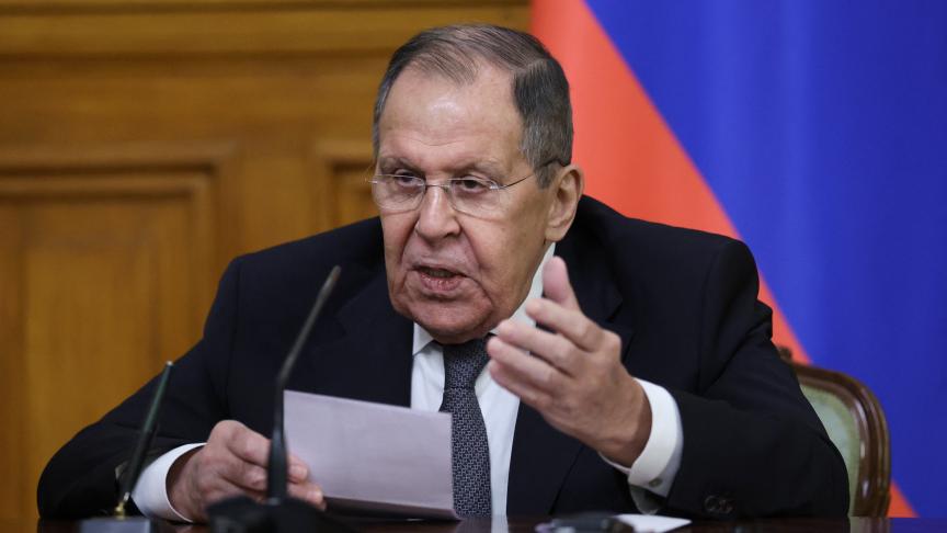 Le chef de la diplomatie russe fustige la proposition européenne de force multinationale en Ukraine