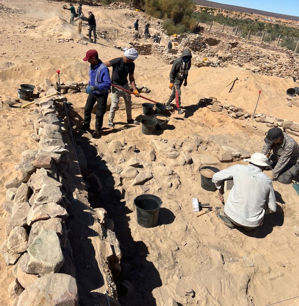 Adrar / Site archéologique d'Azougui : Enfin, les fouilles reprennent !!!